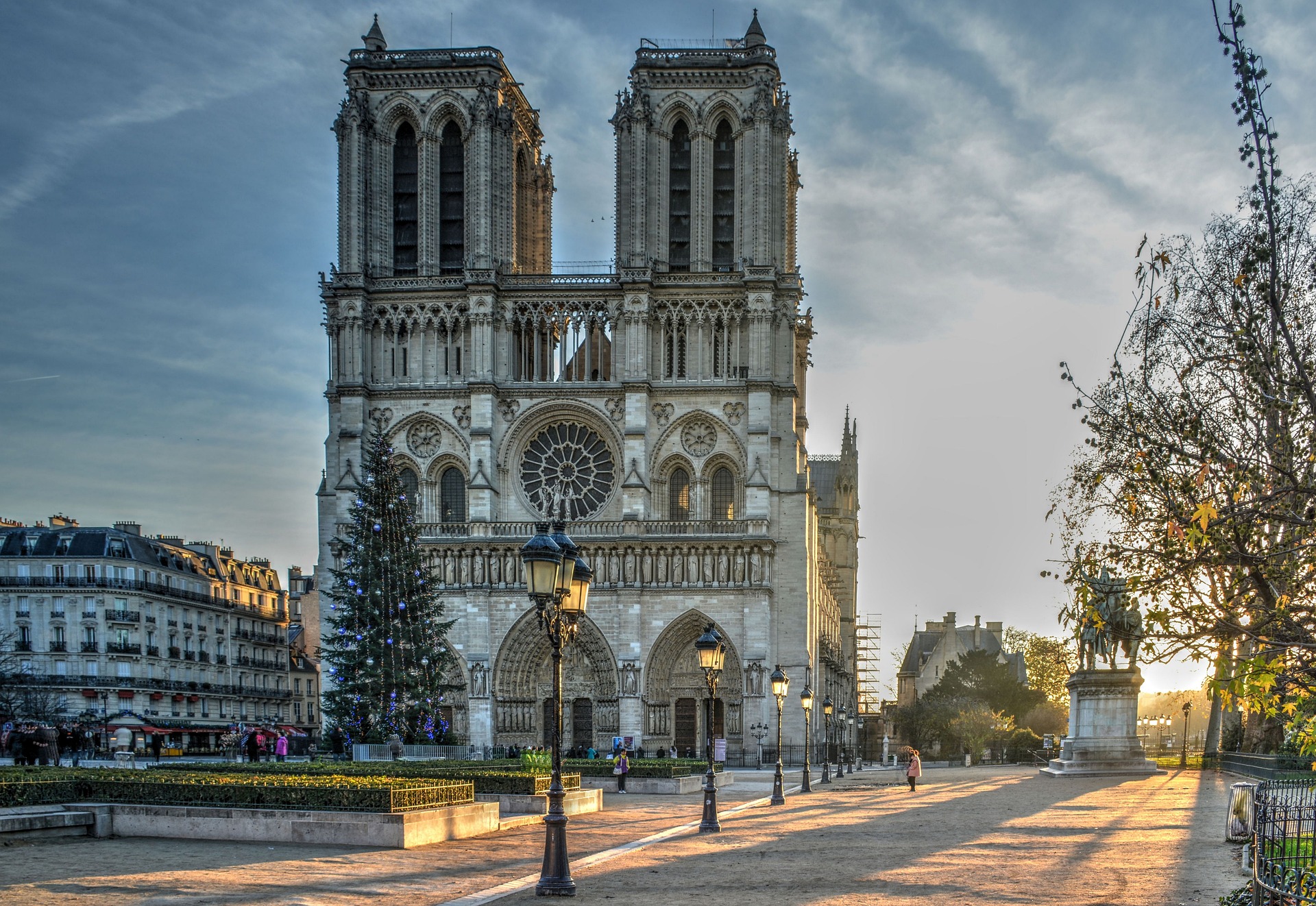 cathedral 3599931 1920